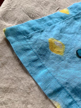 Load image into Gallery viewer, Hand drawn Caltagirone linen napkins - 1 item with a minimum order of 20 pieces - Pre order now