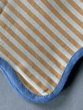 Load image into Gallery viewer, THE BURANO COLLECTION 1 striped napkin with piping with a minimum order of 30 pieces - Pre Order Now
